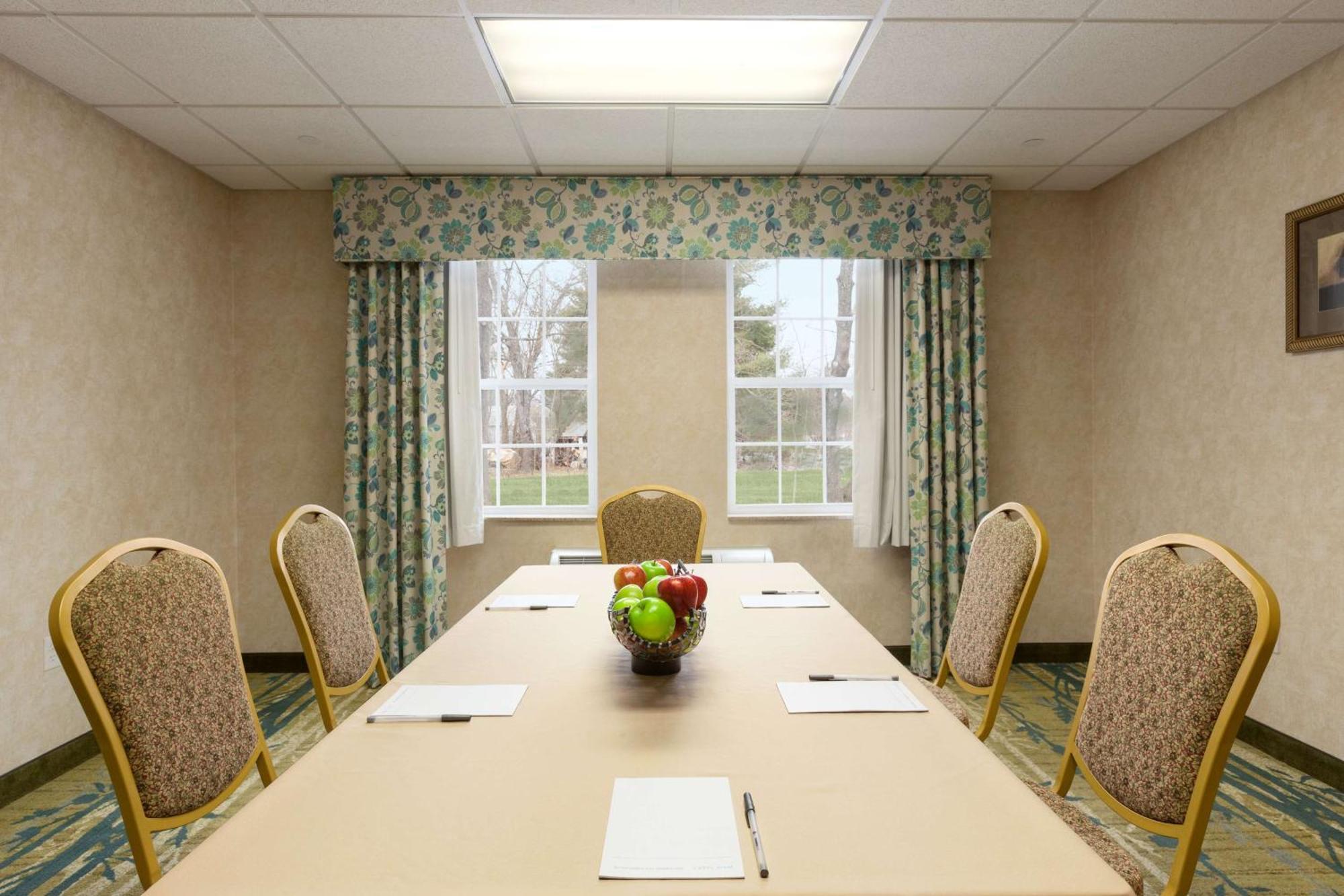 Hampton Inn Довер Екстер'єр фото