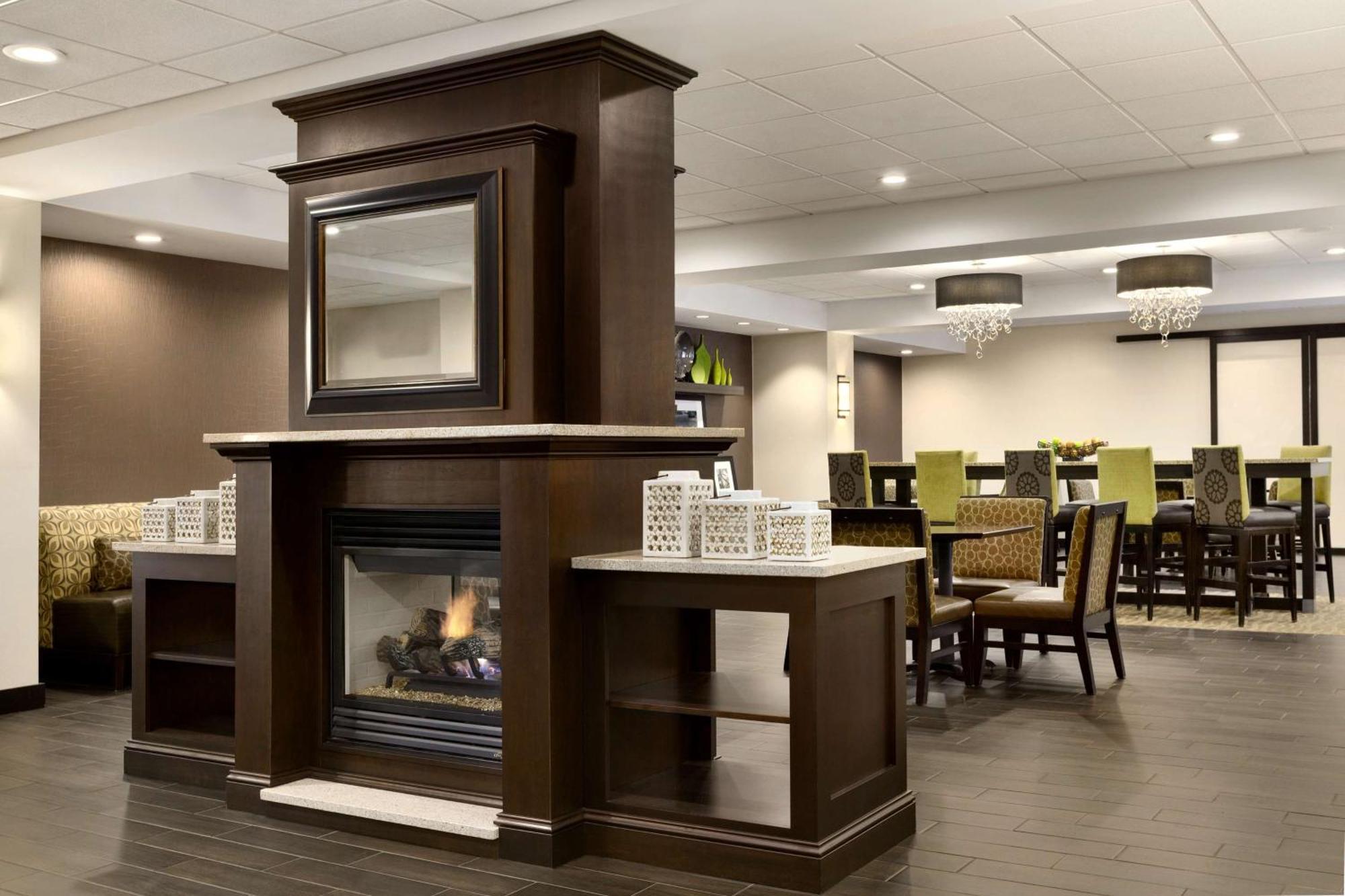 Hampton Inn Довер Екстер'єр фото